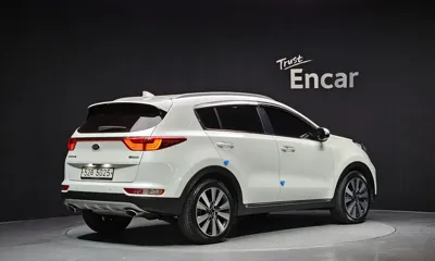 Kia Sportage 2018, 57425 км, за 9076.56 USD