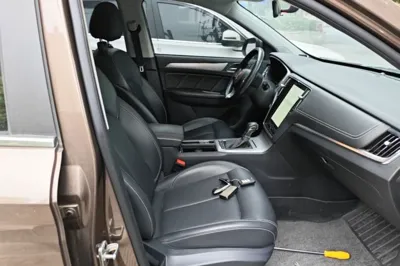 Roewe RX5 2018, 97300 км, за 6205 USD - фото 19