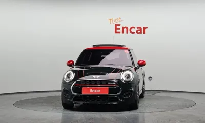 MINI Cooper 2016, 60157 км, за 10175.09 USD