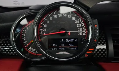 MINI Cooper 2016, 60157 км, за 10175.09 USD - фото 8