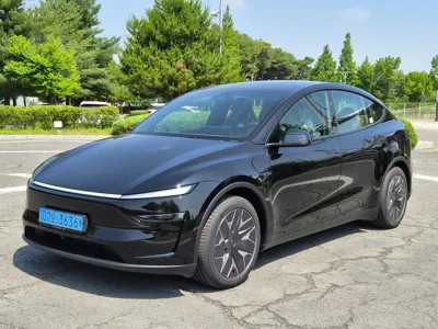 Tesla Model Y 2026, 20 км, за 47853.49 USD