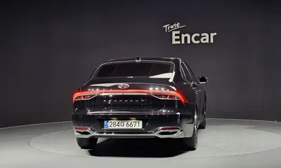Hyundai Grandeur 2022, 114292 км, за 13154.42 USD