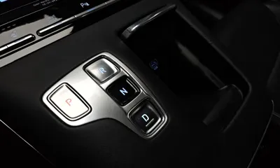 Hyundai Grandeur 2022, 114292 км, за 13154.42 USD - фото 9