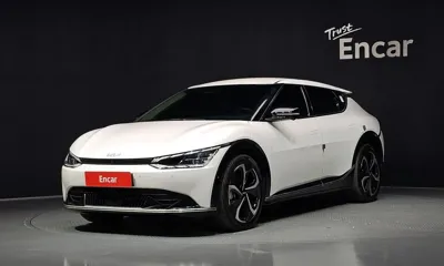 Kia EV6 · 2023 год