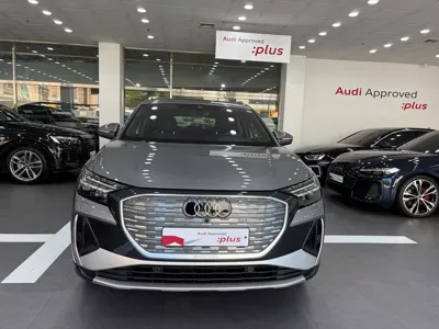 Audi Q4 e-tron 2026, 1144 км, за 31203.27 USD