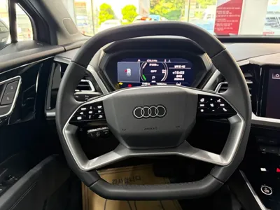 Audi Q4 e-tron 2026, 1144 км, за 31203.27 USD - фото 12
