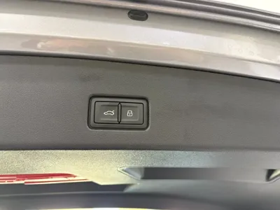 Audi Q4 e-tron 2026, 1144 км, за 31203.27 USD - фото 20
