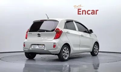 Kia Morning 2012, 139283 км, за 2225.29 USD