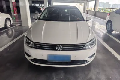 Volkswagen Lamando 2018, 67600 км, за 9316 USD