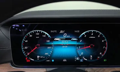 Mercedes-Benz E-Class 2023, 28109 км, за 28423.26 USD - фото 8