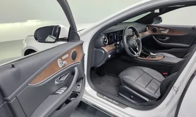 Mercedes-Benz E-Class 2023, 28109 км, за 28423.26 USD - фото 10