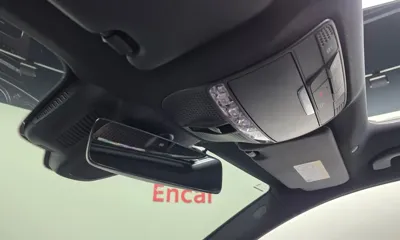 Mercedes-Benz E-Class 2023, 28109 км, за 28423.26 USD - фото 30