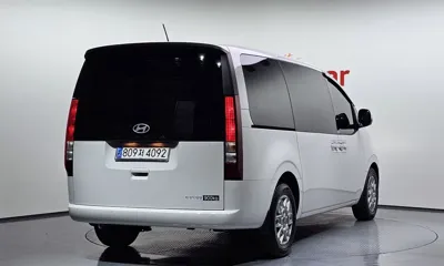 Hyundai Staria 2025, 18887 км, за 20350.18 USD