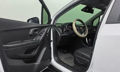 ChevroletGMDaewoo Trax 2022, 51324 км, за 13986.48 USD - фото 10