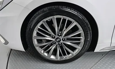 Hyundai Grandeur 2019, 45272 км, за 14375.74 USD