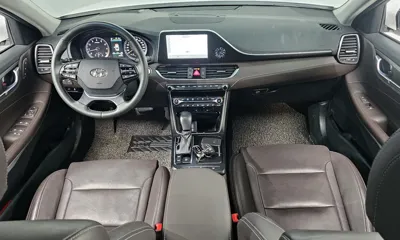 Hyundai Grandeur 2019, 45272 км, за 14375.74 USD - фото 7