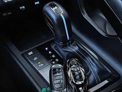 Hyundai Avante 2022, 55274 км, за 15827.8 USD - фото 9