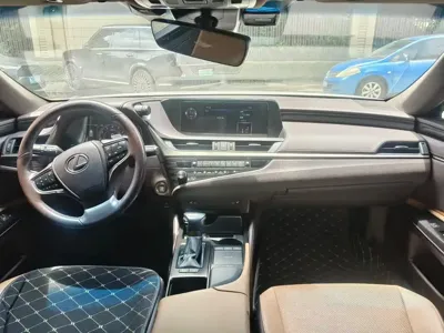 Lexus ES 2020, 66000 км, за 22955.97 USD - фото 9