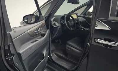 Toyota Alphard 2025, 15627 км, за 69882.94 USD - фото 10