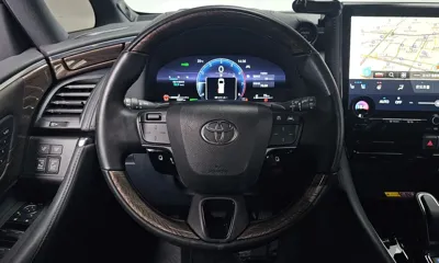 Toyota Alphard 2025, 15627 км, за 69882.94 USD - фото 12