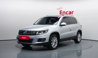 Volkswagen Tiguan · 2012 год