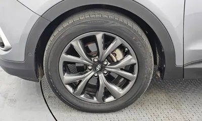Hyundai Santafe 2016, 168060 км, за 8791.65 USD