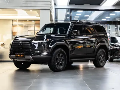 Lexus GX · 2025 год