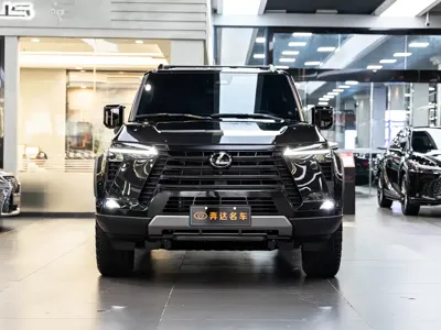 Lexus GX 2025, 15500 км, за 108238.04 USD