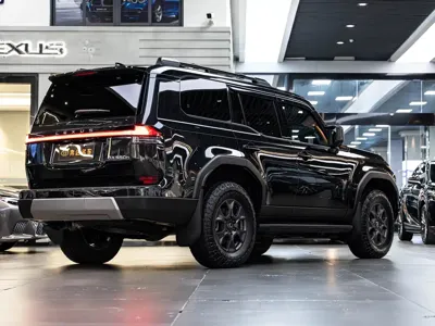 Lexus GX 2025, 15500 км, за 108238.04 USD
