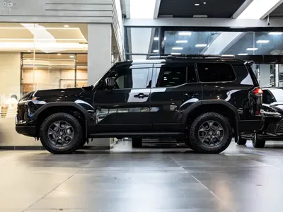 Lexus GX 2025, 15500 км, за 108238.04 USD