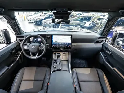 Lexus GX 2025, 15500 км, за 108238.04 USD - фото 13