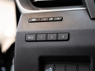 Lexus GX 2025, 15500 км, за 108238.04 USD - фото 23