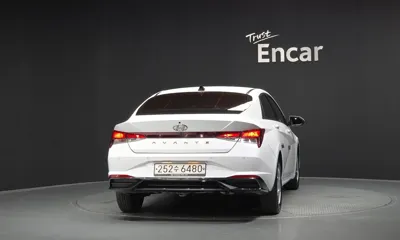 Hyundai Avante 2021, 86680 км, за 9706.85 USD