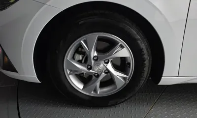 Hyundai Avante 2021, 86680 км, за 9706.85 USD