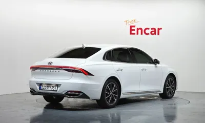 Hyundai Grandeur 2022, 29143 км, за 13986.48 USD