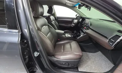 Hyundai Grandeur 2019, 127812 км, за 9196 USD - фото 10