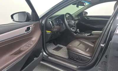 Hyundai Grandeur 2019, 127812 км, за 9196 USD - фото 11