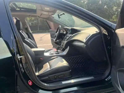 Acura TLX-L 2018, 108000 км, за 10859.12 USD