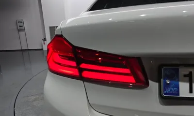 BMW 5-Series 2019, 82831 км, за 20021.01 USD - фото 23