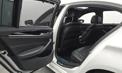BMW 5-Series 2019, 82831 км, за 20021.01 USD - фото 26