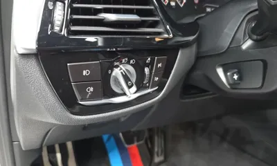 BMW 5-Series 2019, 82831 км, за 20021.01 USD - фото 29