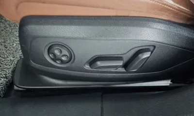 Audi A4 2021, 73190 км, за 14572.67 USD - фото 36