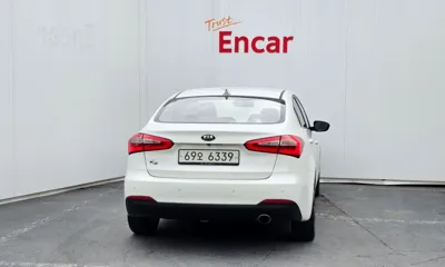 Kia K3 2014, 108354 км, за 4271.02 USD