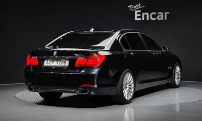 BMW 7-Series 2009, 123136 км, за 4532.32 USD