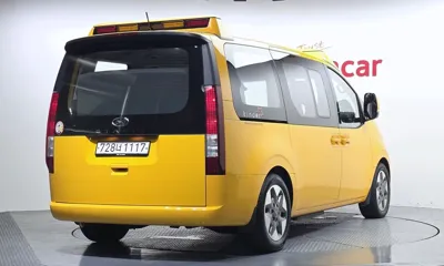 Hyundai Staria 2023, 47614 км, за 23387.63 USD