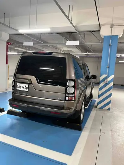 Land Rover Discovery 2015, 59300 км, за 24944.2 USD