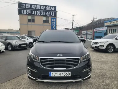 Kia Canival 2016, 222266 км, за 5281.6 USD
