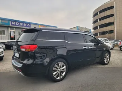 Kia Canival 2016, 222266 км, за 5281.6 USD