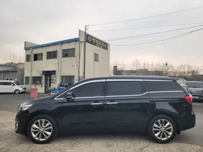 Kia Canival 2016, 222266 км, за 5281.6 USD - фото 8
