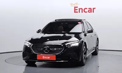 Mercedes-Benz E-Class 2025, 3509 км, за 44810.98 USD